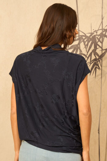 חולצה אסי ז'קארד נייבי