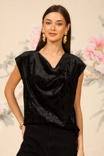 חולצה מונה קטיפה שחורה חולצה מונה קטיפה שחורה