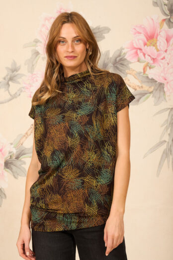 חולצה אסי סימפוניה חומה