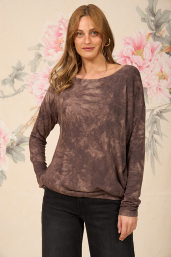 חולצה אסימטרית ארוכה חומה חולצה אסימטרית ארוכה חומה