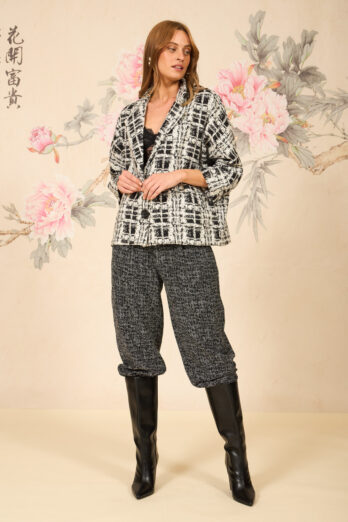 מעיל חורפן לבן משובץ