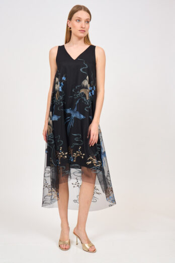 שמלה מואנה ריקמה ג'ינס שמלה מואנה ריקמה ג'ינס