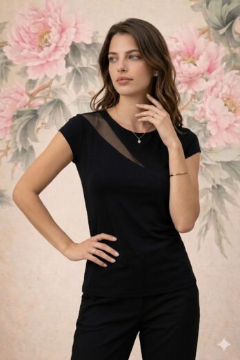 חולצה ברמודה קצרה שחורה חולצה ברמודה קצרה שחורה