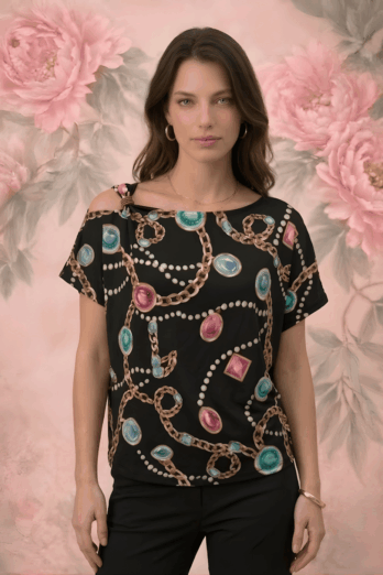 חולצה ונגה שרשרת זהב חולצה ונגה שרשרת זהב