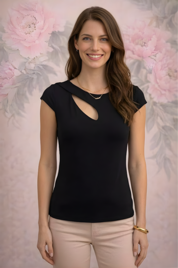 חולצה לוליטה שחורה חולצה לוליטה שחורה